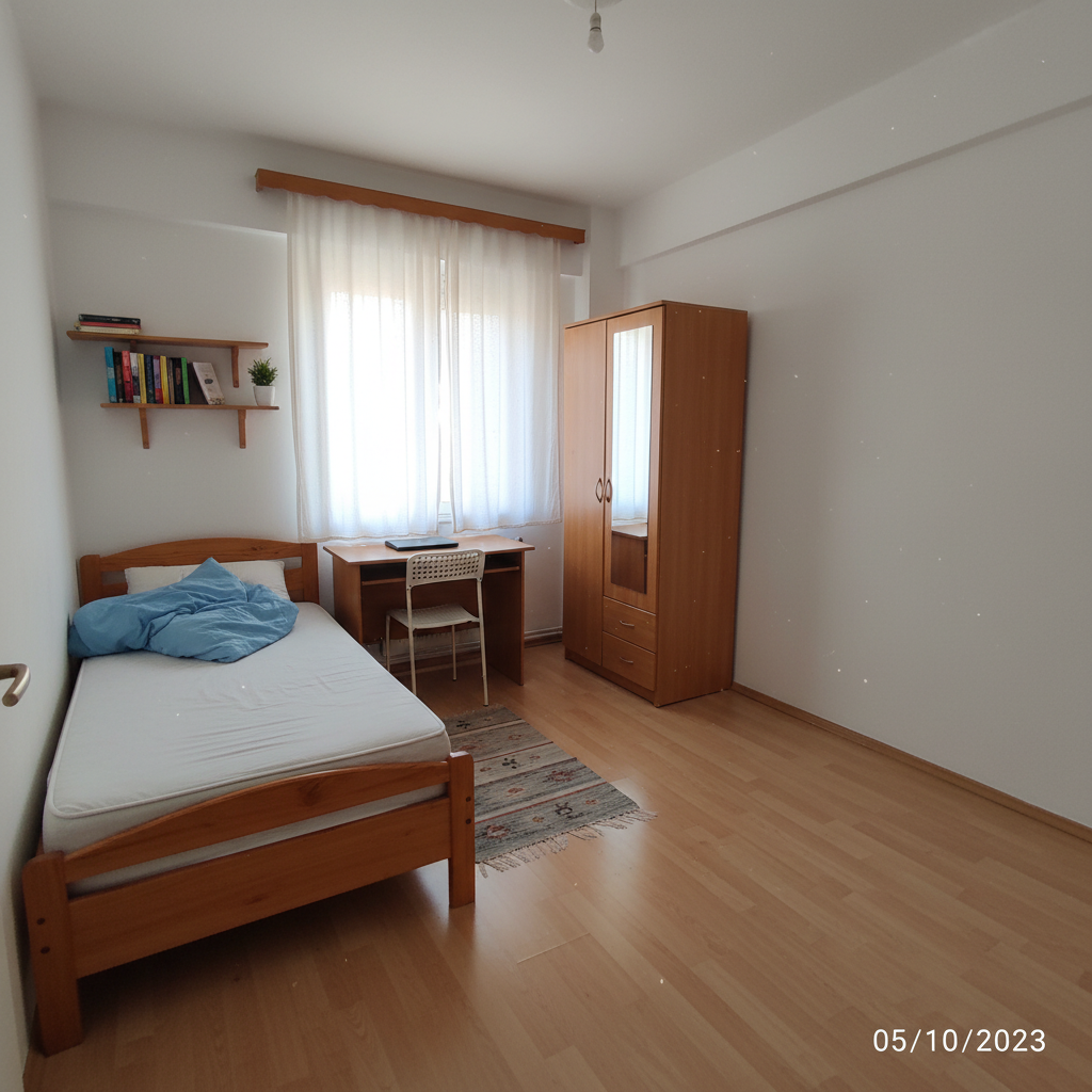 Denizli Pamukkale fitness spor yapan erkek öğrenci