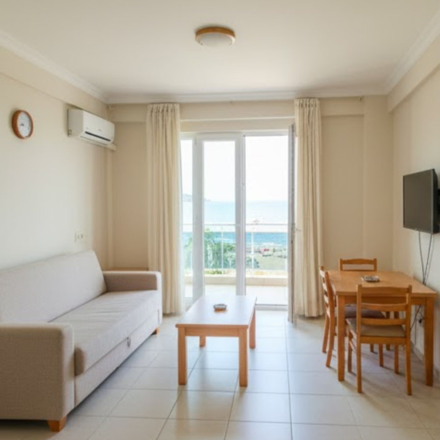 Mersin Mezitli denize yakın öğrenci evi karma