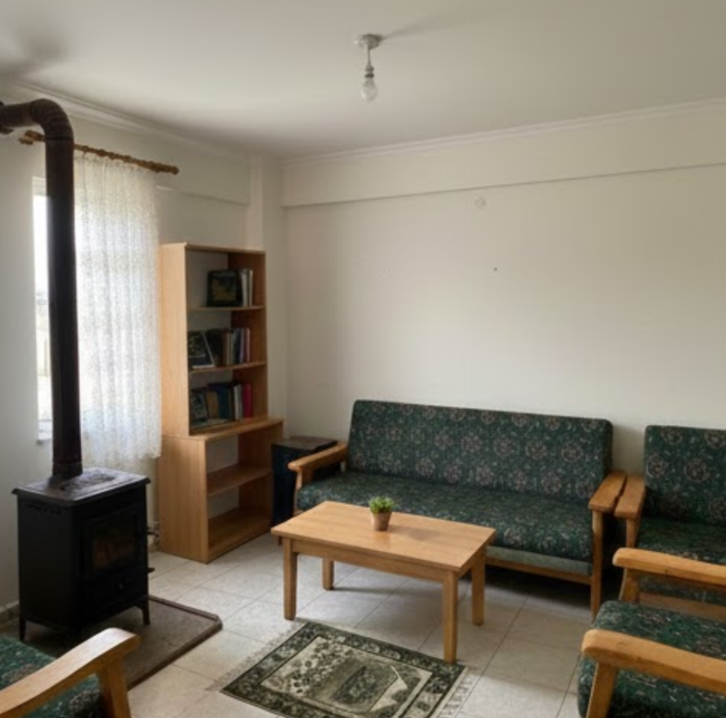 İzmit KOÜ yakın dindar erkek evi namaz kılınır