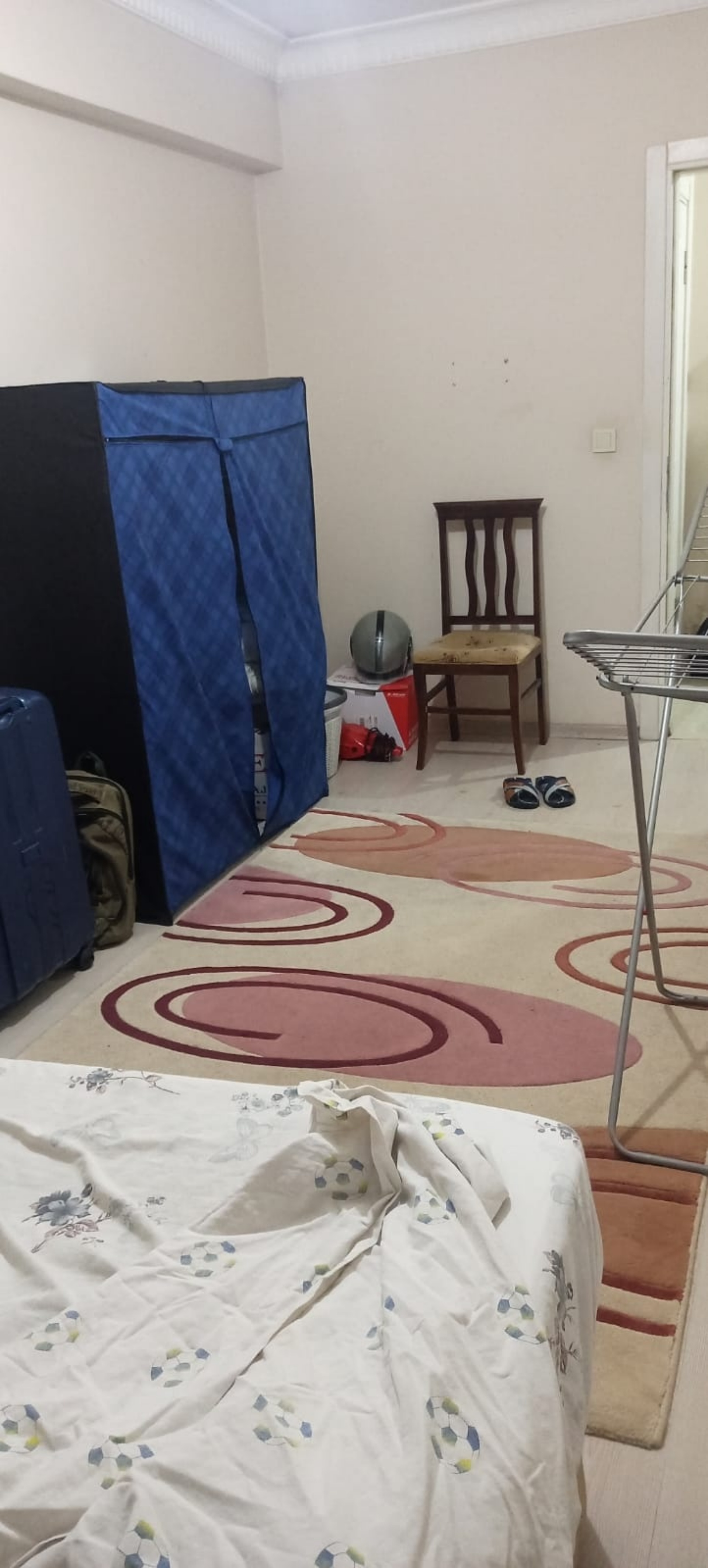 Eyüp/Güzeltepe |  Bekara Öğrenciye Kiralık Oda | Açıklamayı Okuyun