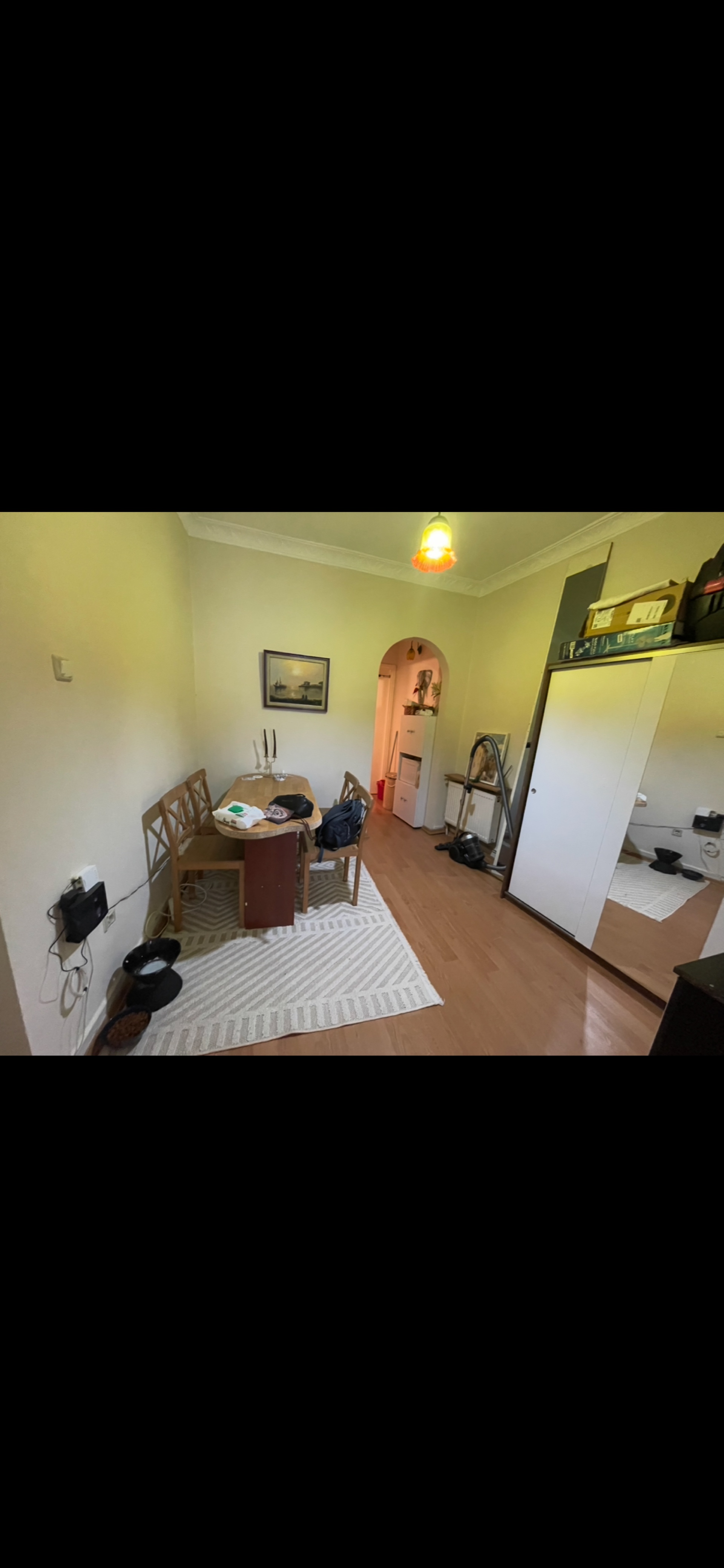 Kadıköy Çilek sokakta