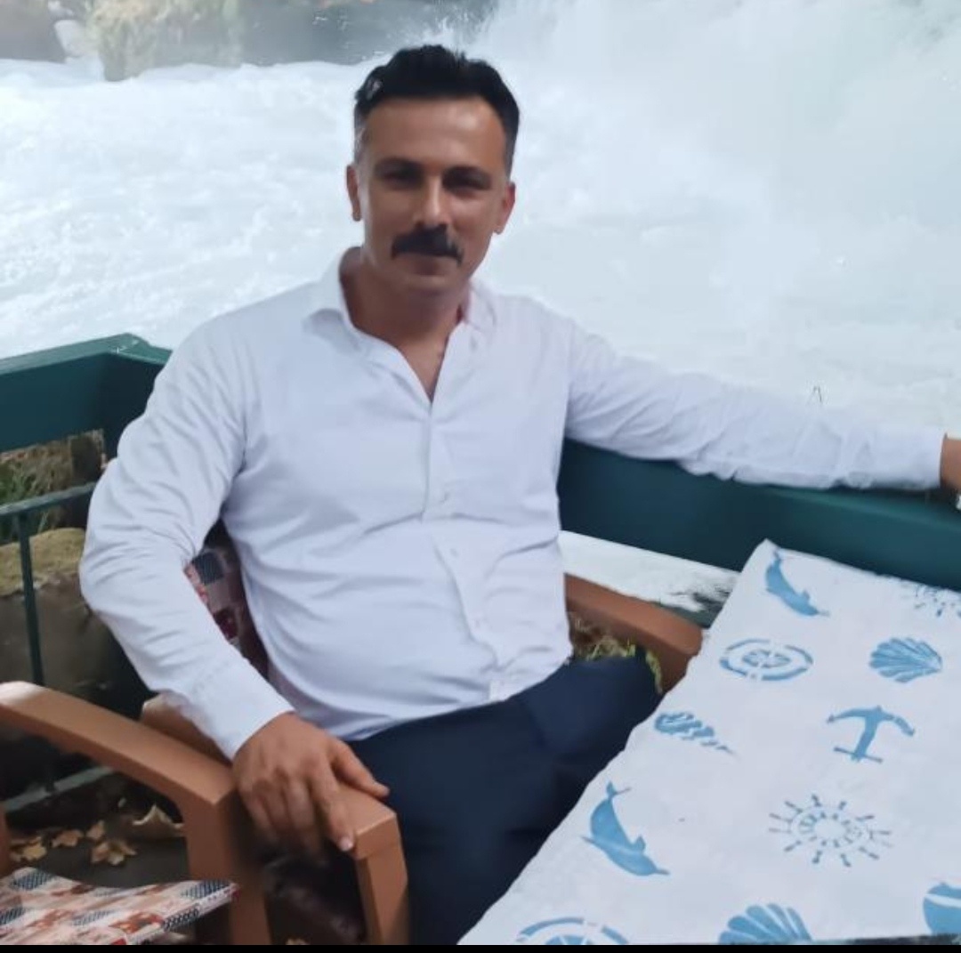 Kartal'da sahile yürüme mesafesinde daire