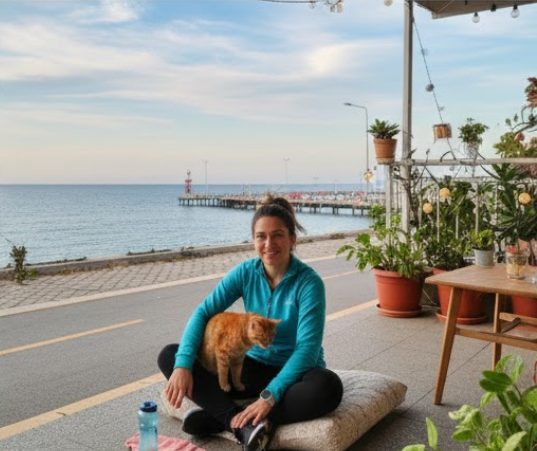 Bostanlı'da kedimle birlikte ev